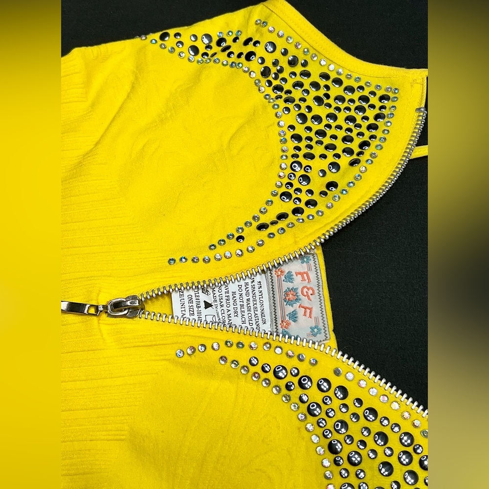 Bundle very cute tops one size - Picture 8 of 13